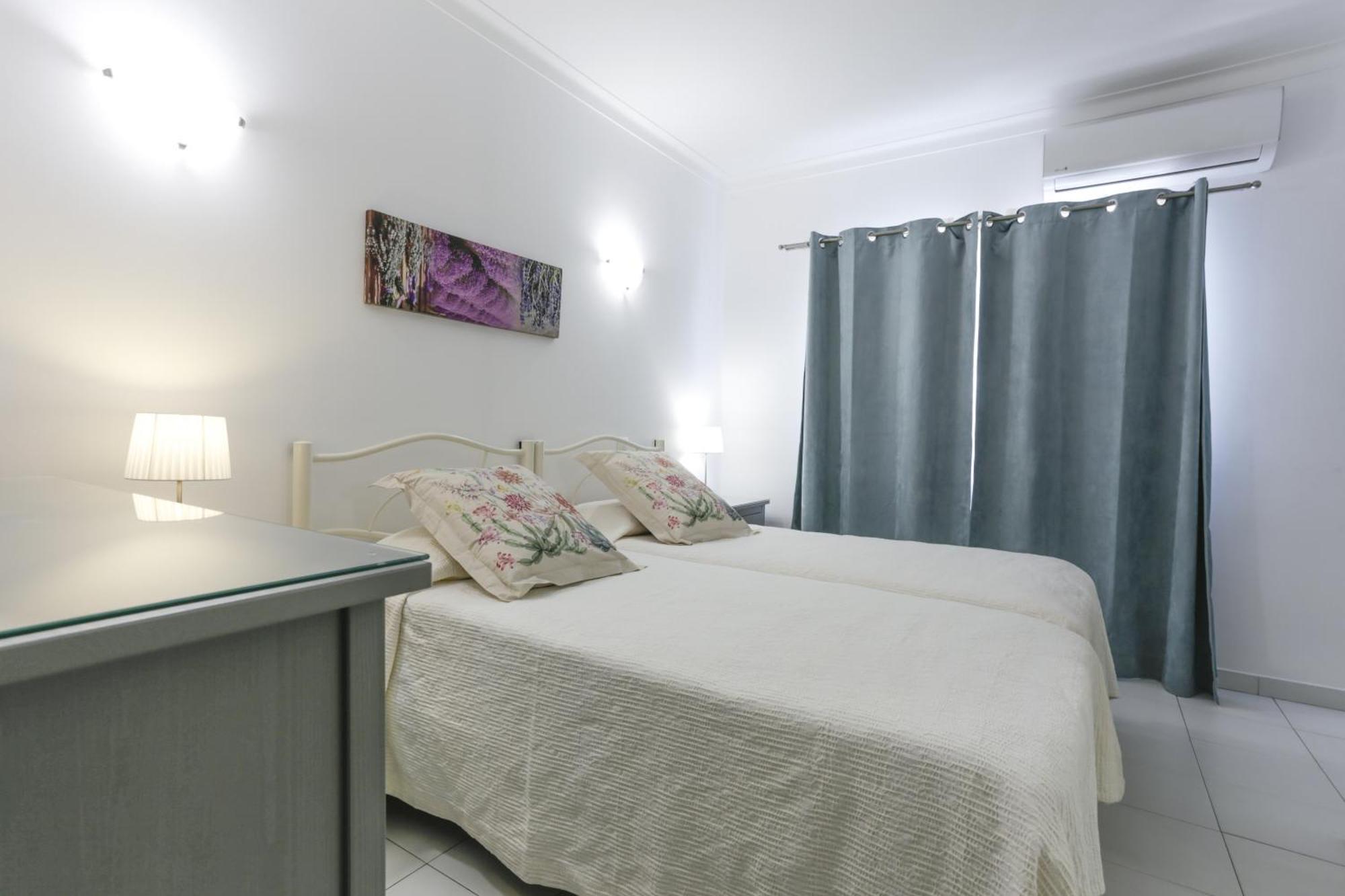 Apartamento Tyler Алвор Екстер'єр фото